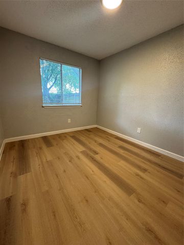 11217 Pender Lane, Houston, TX 77477