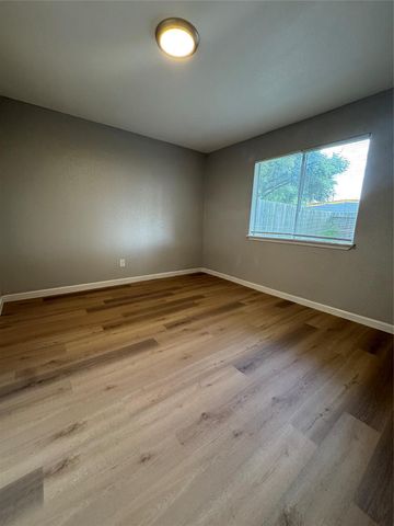 11217 Pender Lane, Houston, TX 77477