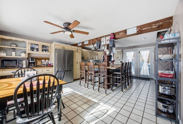 151 Windsor Dr, Whitman, MA 02382