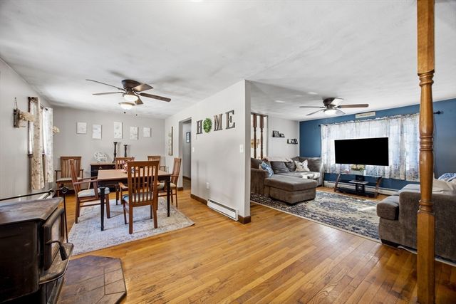 151 Windsor Dr, Whitman, MA 02382