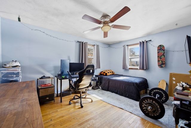 151 Windsor Dr, Whitman, MA 02382