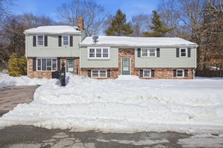 151 Windsor Dr, Whitman, MA 02382