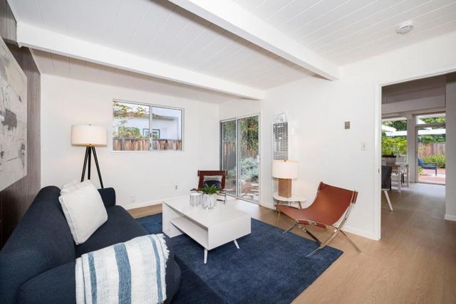 860 Marshall Drive, Palo Alto, CA 94303