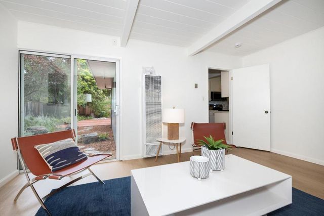 860 Marshall Drive, Palo Alto, CA 94303