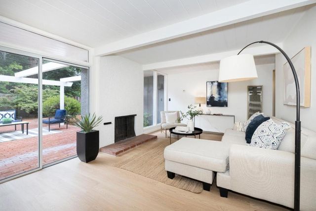 860 Marshall Drive, Palo Alto, CA 94303