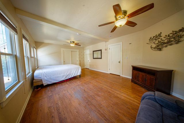 1370 N Van Ness Avenue, Fresno, CA 93728
