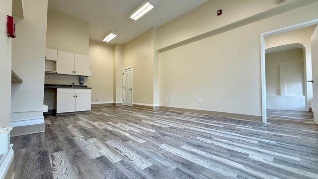 708 Huntington Ave, Boston, MA 02115