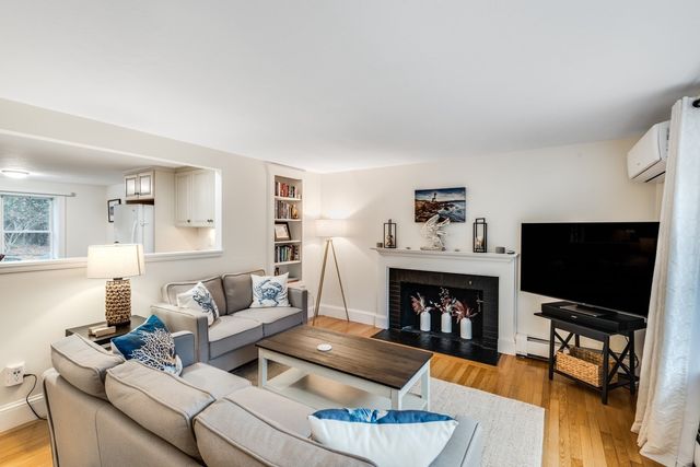 329 Swift Ave, Barnstable, MA 02655
