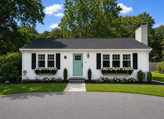 329 Swift Ave, Barnstable, MA 02655