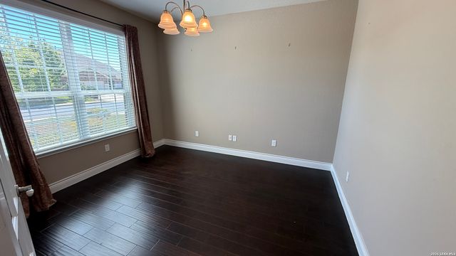 13017 River Station, San Antonio, TX 78253