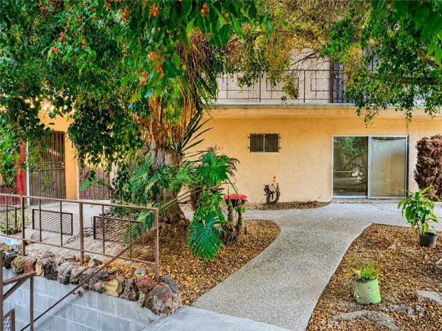 410 N Market Street 17, Inglewood, CA 90302