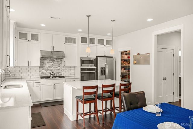 16309 95th Avenue SE, Snohomish, WA 98296