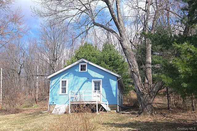 68 Bushwick Road, Poughkeepsie, NY 12603