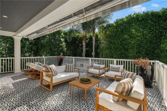 4417 Atoll Avenue, Sherman Oaks, CA 91423