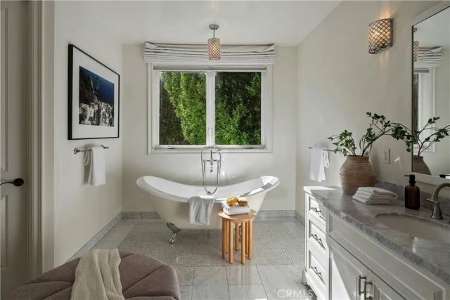 4417 Atoll Avenue, Sherman Oaks, CA 91423