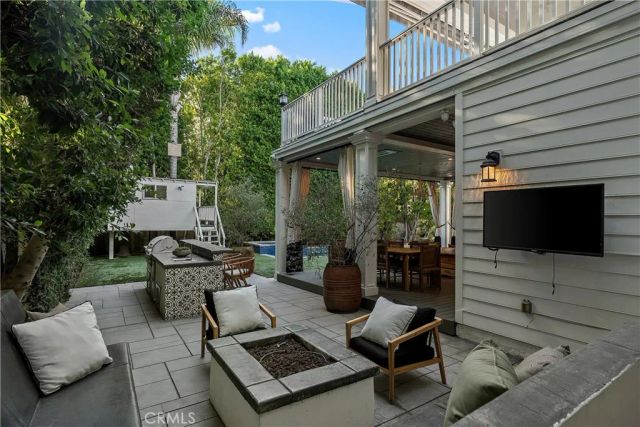 4417 Atoll Avenue, Sherman Oaks, CA 91423