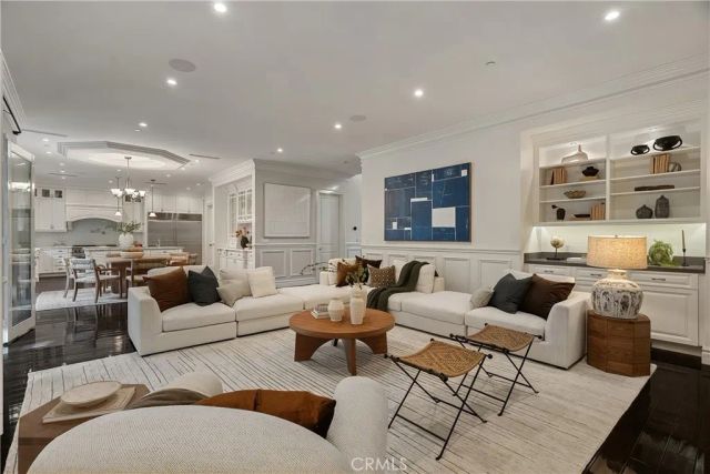 4417 Atoll Avenue, Sherman Oaks, CA 91423