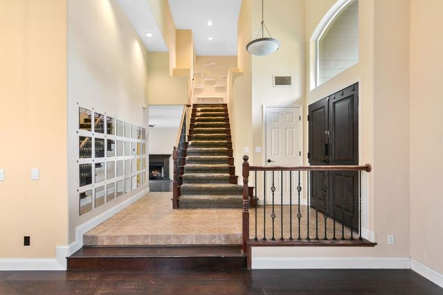 1351 Longfellow Cir, Roseville, CA 95747