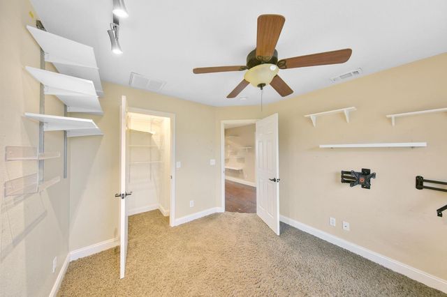 1351 Longfellow Cir, Roseville, CA 95747