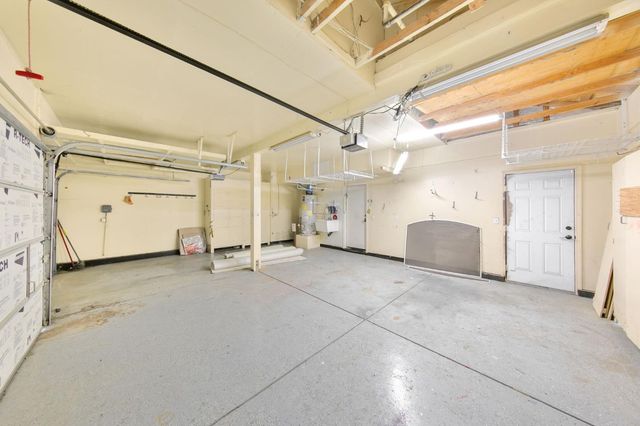 1351 Longfellow Cir, Roseville, CA 95747