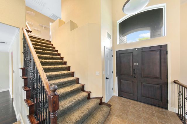 1351 Longfellow Cir, Roseville, CA 95747