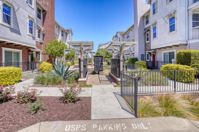 8533 Seawind Way, Newark, CA 94560