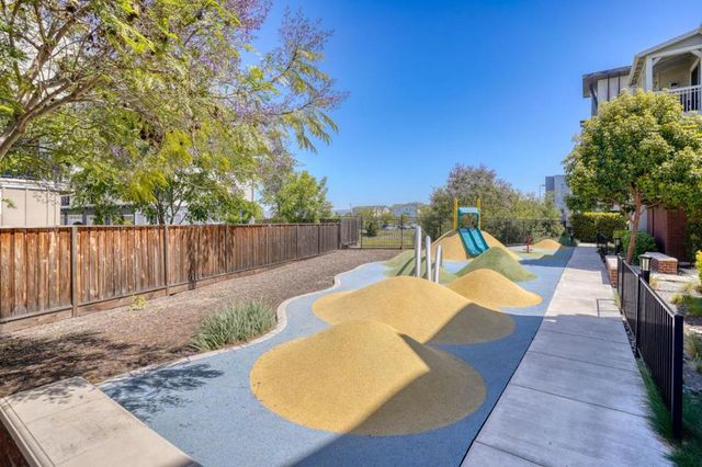 8533 Seawind Way, Newark, CA 94560