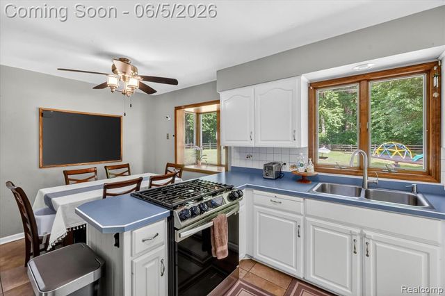 2083 Wells Road, Dundee, MI 48131