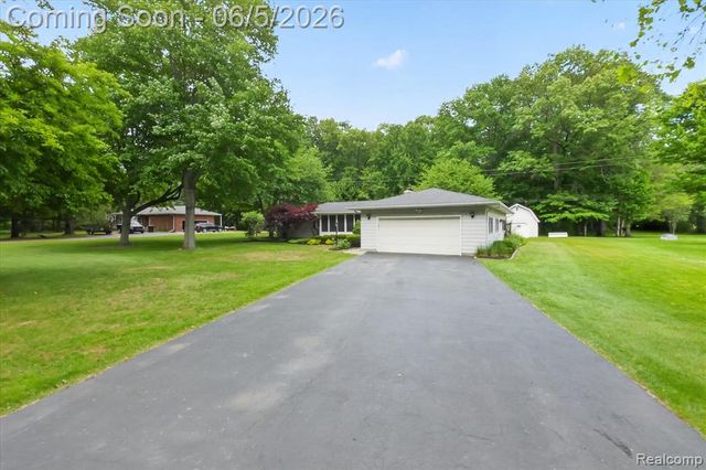 2083 Wells Road, Dundee, MI 48131
