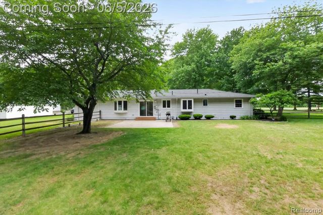 2083 Wells Road, Dundee, MI 48131