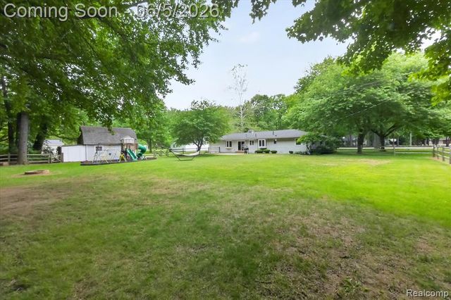 2083 Wells Road, Dundee, MI 48131