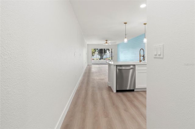 441 63RD STREET, Holmes Beach, FL 34217