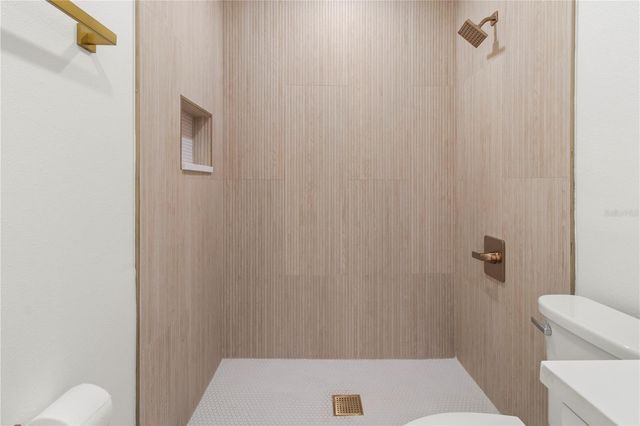 441 63RD STREET, Holmes Beach, FL 34217