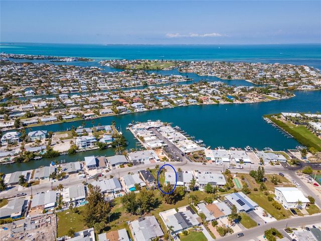 441 63RD STREET, Holmes Beach, FL 34217