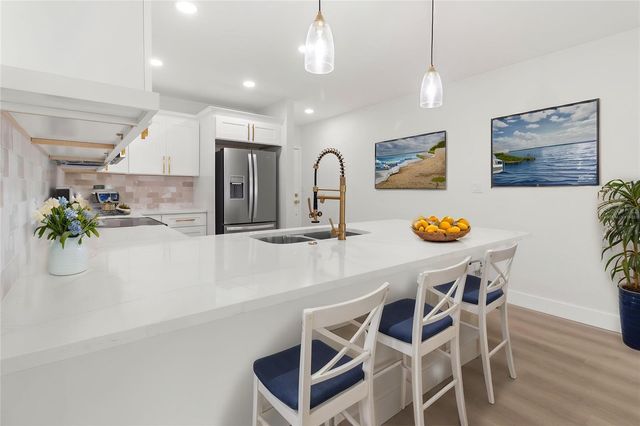 441 63RD STREET, Holmes Beach, FL 34217