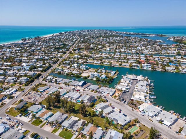 441 63RD STREET, Holmes Beach, FL 34217