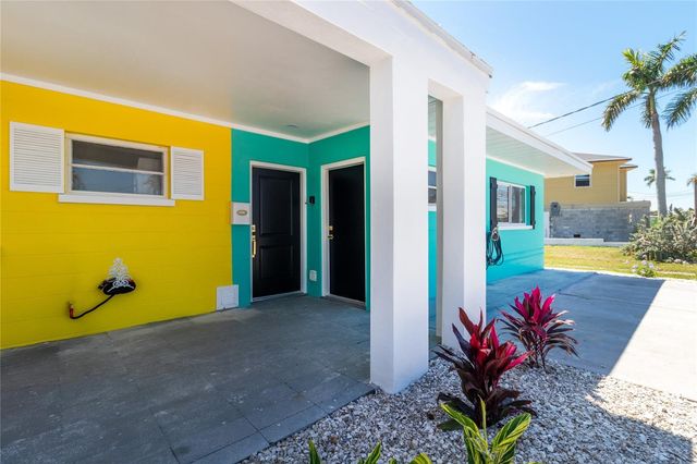 441 63RD STREET, Holmes Beach, FL 34217