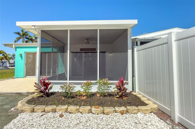 441 63RD STREET, Holmes Beach, FL 34217