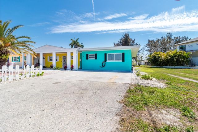 441 63RD STREET, Holmes Beach, FL 34217