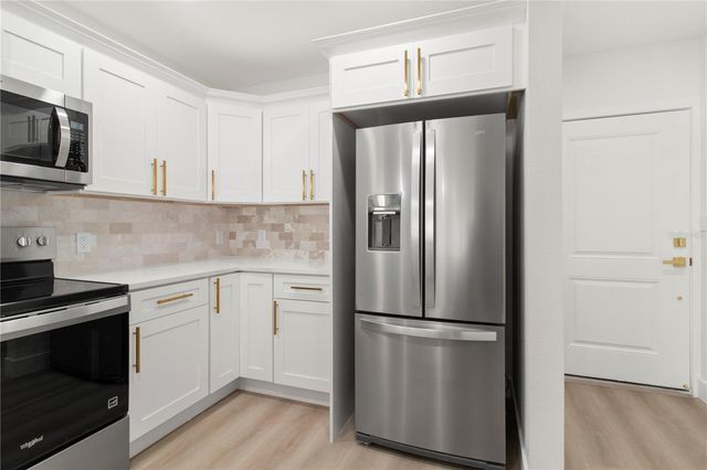 441 63RD STREET, Holmes Beach, FL 34217