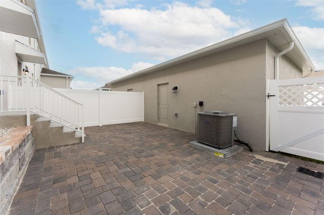 2341 WHITE BUFFALO STREET, Apopka, FL 32703