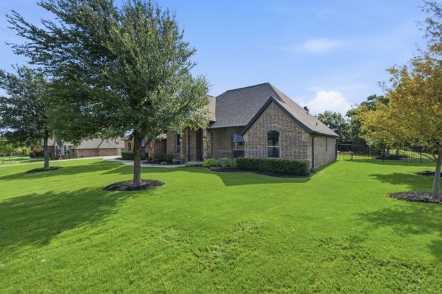 9221 Avery Ranch Way, Justin, TX 76247