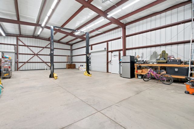 9221 Avery Ranch Way, Justin, TX 76247