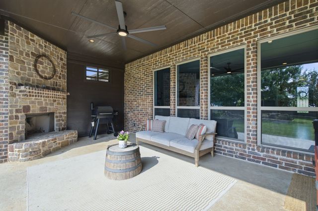 9221 Avery Ranch Way, Justin, TX 76247