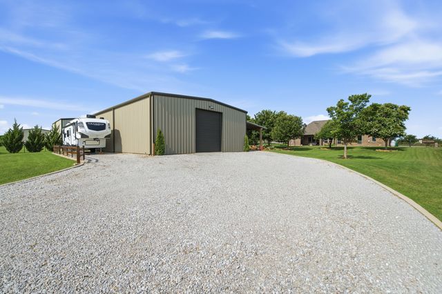 9221 Avery Ranch Way, Justin, TX 76247