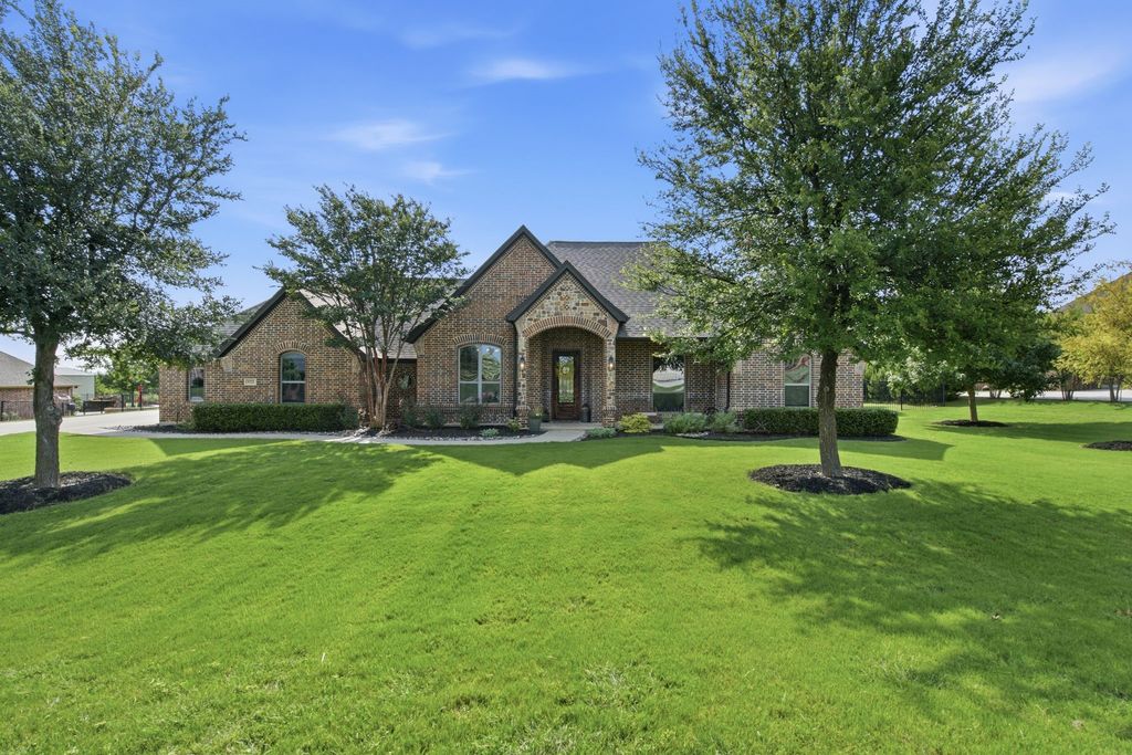 9221 Avery Ranch Way, Justin, TX 76247
