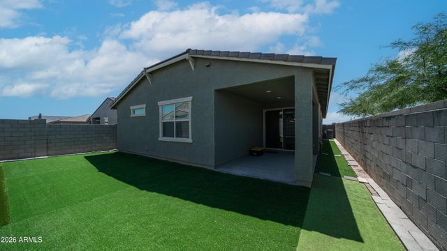 16042 W COTTONTAIL Lane, Surprise, AZ 85387