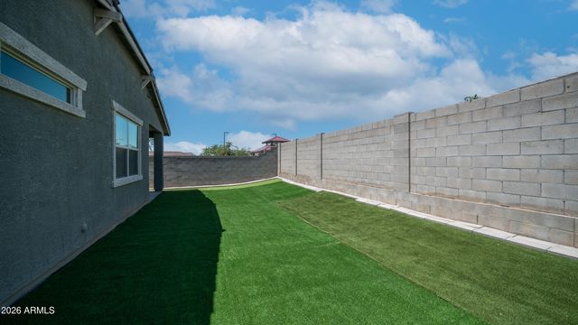 16042 W COTTONTAIL Lane, Surprise, AZ 85387