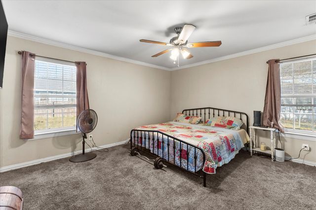 3002 Mitchell Street, Greenville, TX 75402