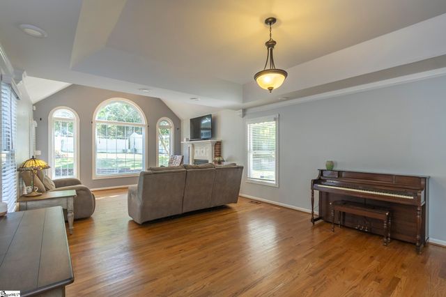 151 Hannah Circle, Anderson, SC 29621
